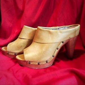 Seychelles Wooden Heeled Mules